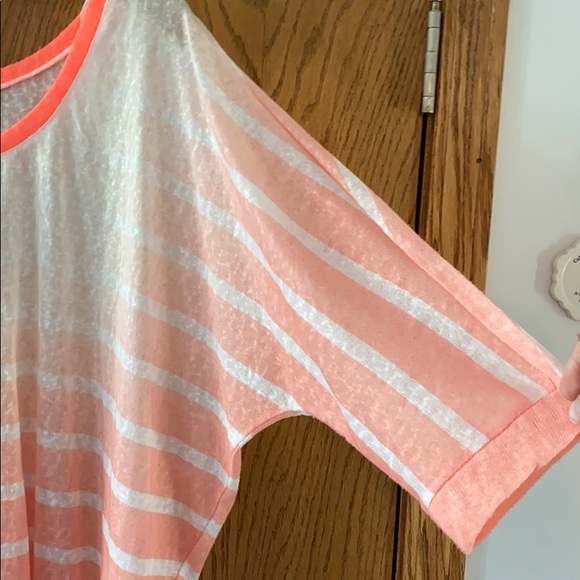 Lane Bryant lightweight 3/4 sleeve knit top - Picture 4 of 5